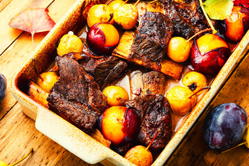 Poster - Baked lamb ribs with fruit sauce