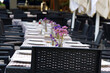 Tables de restaurant dressées en terrasse, Belgrade