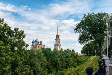 Wall Mural - View of the Ryazan Kremlin in summer in sunny weather. Church of the Transfiguration of the Saviour on Year In Ryazan