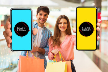Poster - Couple Showing Cellphones With Black Friday Sale Offer In Mall