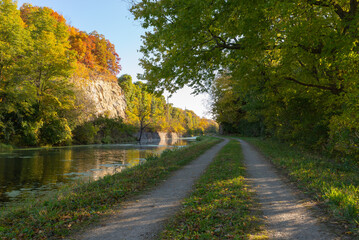 Wall Mural - Split Rock.