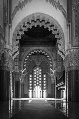 Wall Mural - interior of a mosque, hassan ii mosque, casablanca, morocco, north africa, black and white