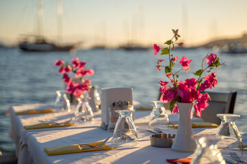 Wall Mural - table setting at a fancy beach restaurant