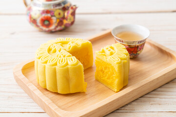 Poster - Chinese moon cake custard flavour