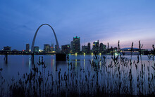 Mississippi River, Downtown St. Louis, Missouri, USA