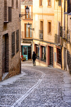 Azulejos Que Marcan El Barrio Judio De Toledo, Patrimonio De La Humanidad