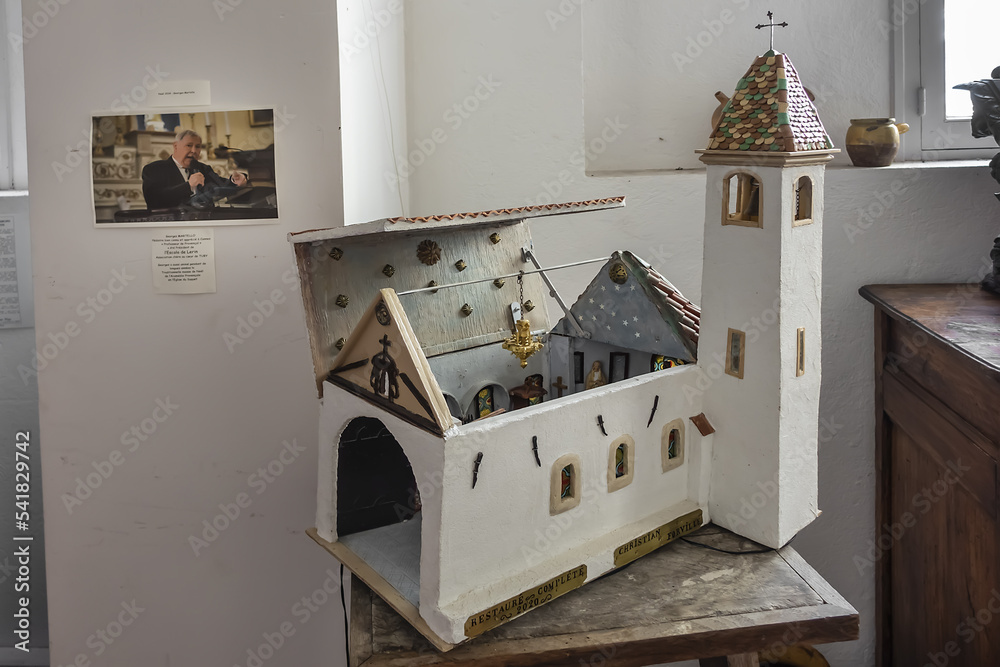 Foto de Stock Victor Toby Museum is housed in abbey's former oil mill ...