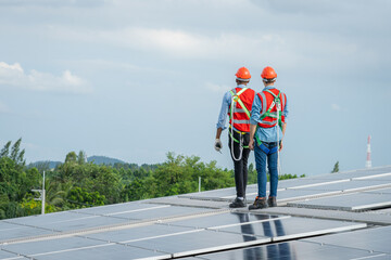 Aufkleber - Technician inspection and repair solar cell on the roof of factory,Solar PV Rooftop.