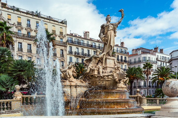 Canvas Print - Fontaine de la Federation, Place de la Liberte, Toulon, France, Europe