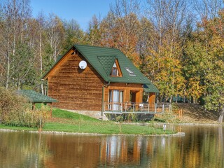 Poster - house on the lake