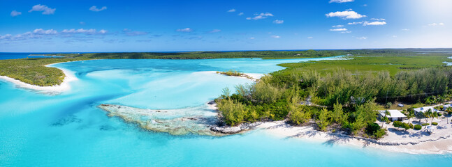 Wall Mural - the beautiful coast of long island, bahamas, with turquoise sea, lagoon and the finest, sandy beache