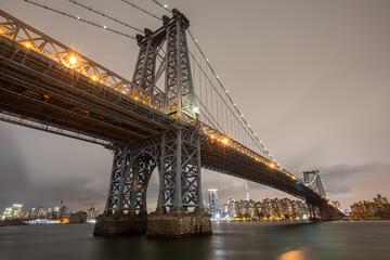 Poster - View of the Brooklyn, Manhattan and Williamsburg Bridge at night. Long Exposure Photo Shoot.