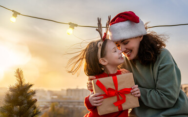 Wall Mural - friends are celebrating Christmas