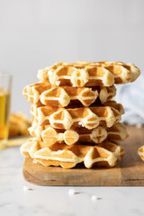 Wall Mural - Stack of 5 sugar waffles