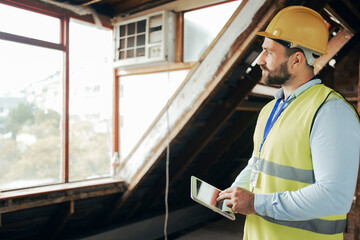 Poster - Thinking construction worker, man and tablet for real estate ideas, property innovation or architecture vision. Building engineering, worker or contractor on technology for house project management