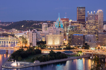 Sticker - Cityscape of Pittsburgh and Evening Light. Fort Pitt Bridge