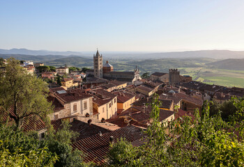 Wall Mural - Massa Marittima old town and San Cerbone Duomo cathedral. Tuscany, Italy.