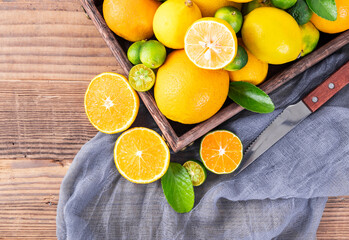 Poster - A pile of citrus fruit slices