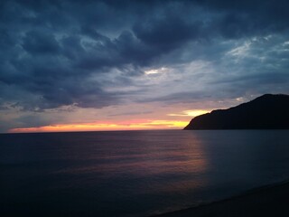 Wall Mural - sunset over the sea