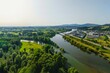 Die Mündung der Isar in die Donau bei Deggendorf im Luftbild
