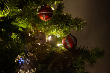 christmas tree decorations