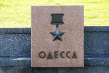 Monument - Odessa Hero City