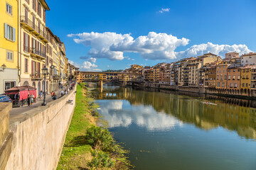 Wall Mural - florence, italy. scenic view from santa trinita bridge