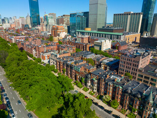 Wall Mural - Boston Back Bay historic townhouses on Commonwealth Avenue with modern city skyline at the background, Boston, Massachusetts MA, USA. 