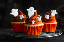 Spooky Halloween Cupcakes 