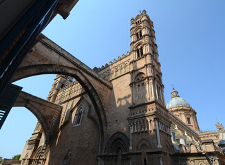 Wall Mural - The Norman Arab-style cathedral of Palermo is the main place of Catholic worship in the city of Palermo and the archbishop's seat of the metropolitan archdiocese.