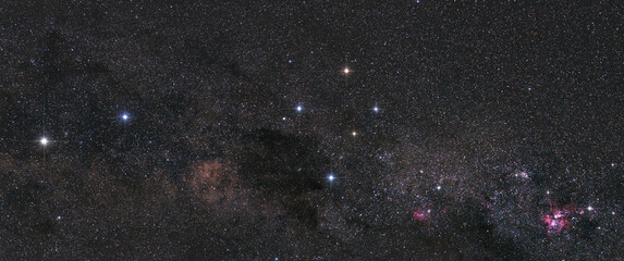 Wall Mural - The southern hemisphere night sky with the Southern Cross at center