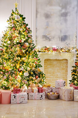 Wall Mural - A large beautiful traditional Christmas tree with gifts in a classic interior.