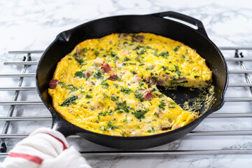 Sticker - Spinach and ham frittata