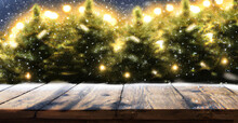 Sfondo Digitle Con Alberi Di Natale E Luci Sfocati E Primo Piano Di Tavolo Di Legno Ideale Per Inserire Prodotti