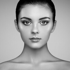Wall Mural - beautiful woman face. perfect makeup. beauty fashion. eyelashes. cosmetic eyeshadow. highlighting. b