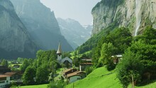 Lauterbrunnen Village In Lauterbrunnen Valley, Switzerland