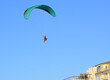Paragliding Tandem-Gleitschirmflug vom Tafelberg zur Promenade Kapstadt Südafrika