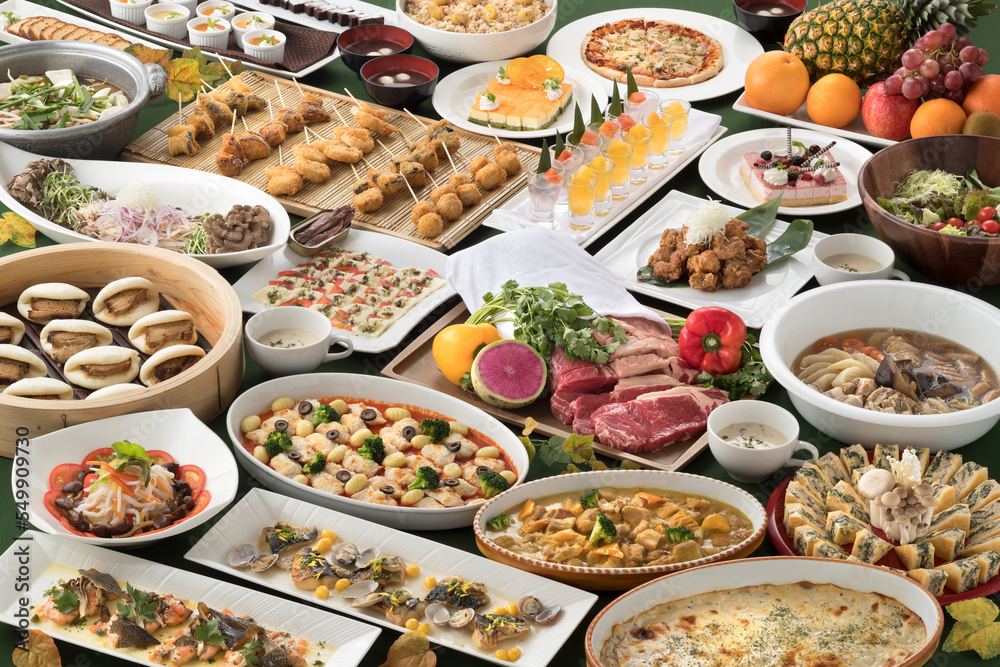 宴会料理・ビュッフェ・バイキング・パーティー・大皿・卓盛り料理