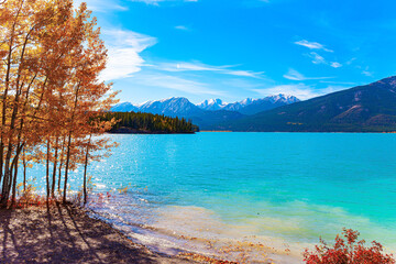 Canvas Print - The waters of Abraham Lake