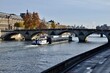 Transport maritime sur la Seine à Paris, France