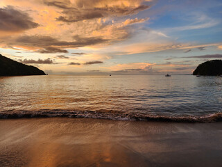 Canvas Print - Ocean bay landscape