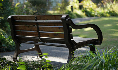 Poster - wooden bench in the park