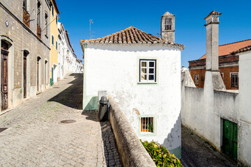 Canvas Print - Whitewashed architecture of hilly Monchique, south of Portugal