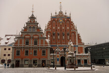 Casa Delle Teste Nere A Riga, In Piazza Del Municipio