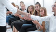 © ASDF - speaker shaking hands with the briefing participant