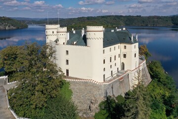  Orlík Castle