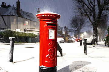 Poster - Snowy night in West London suburb at Christmas time