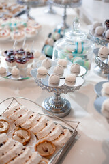 Poster - Delicious wedding reception candy bar dessert table