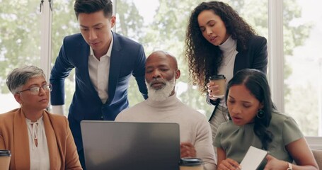Aufkleber - Business people, laptop or teamwork meeting in office boardroom for digital marketing innovation, advertising planning or branding ideas. Talking creative designers, men or women with kpi technology