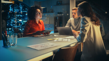 Poster - Group of Young Successful Businesspeople Making a Team Meeting in Conference Room in Creative Agency. Excited Diverse Team Discussing a New Digital Marketing Plan.